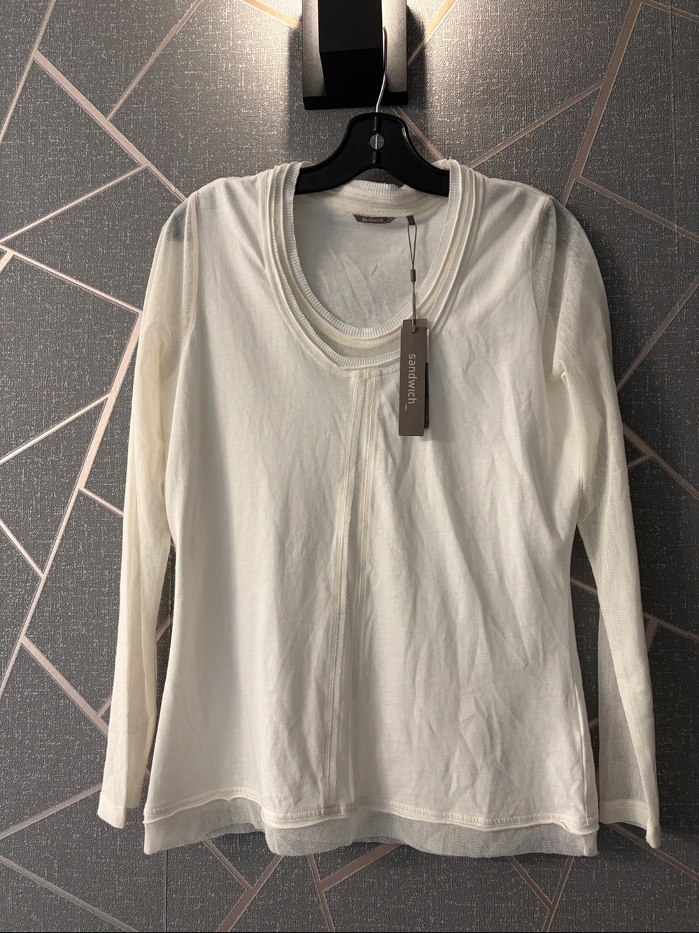 Sandwich brand  long sleeve top. Ptp 20”